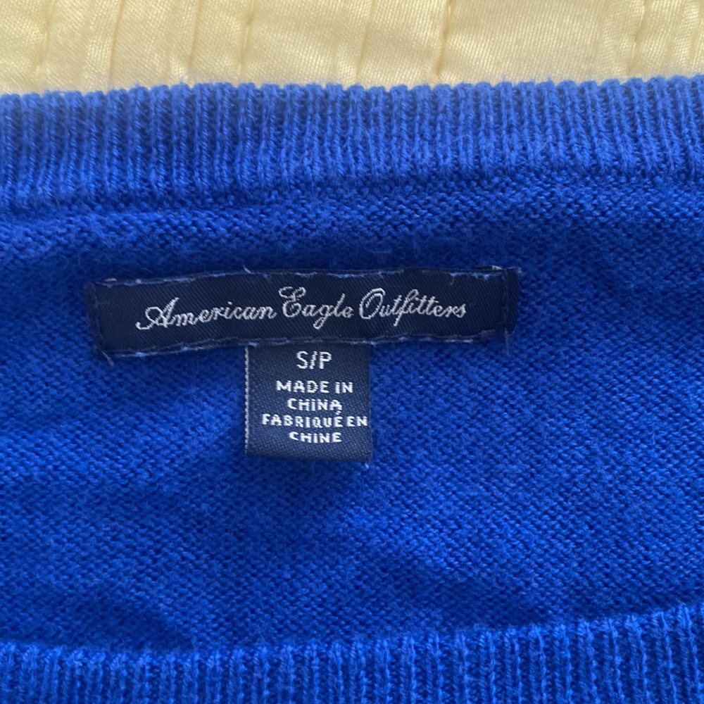 American eagle pullover - Picture 2 of 2